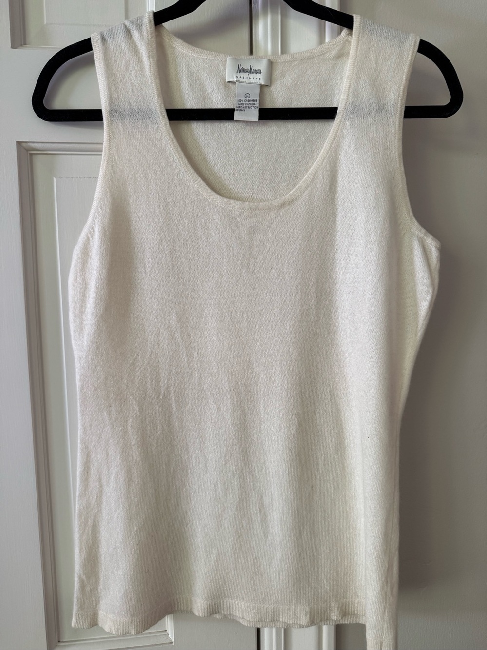 Neiman Marcus Collection Cashmere Ivory Tank Top